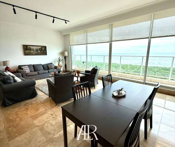 Alquiler de apartamento frente al mar  - PH Acqua II