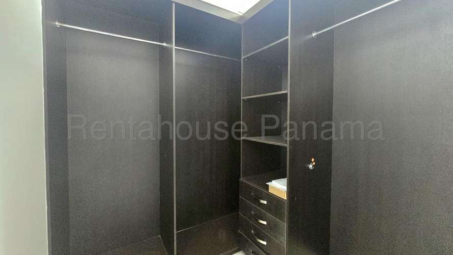 Apartamento en Venta en Avenida Balboa con Vista al Mar KC - Imagen 14