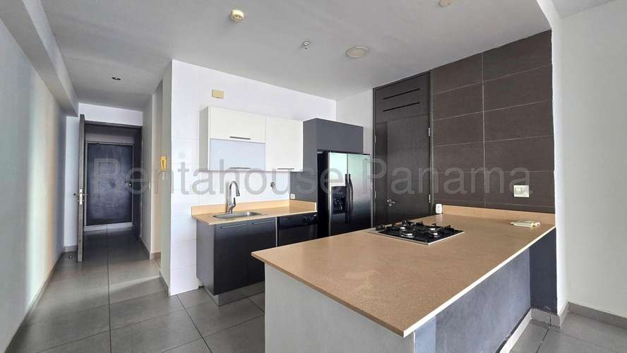 Apartamento en Venta en Avenida Balboa con Vista al Mar KC - Imagen 3
