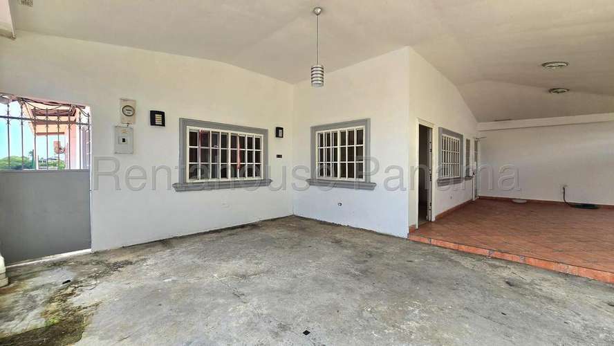 Casa Remodelada en Venta en Betania KC - Imagen 1