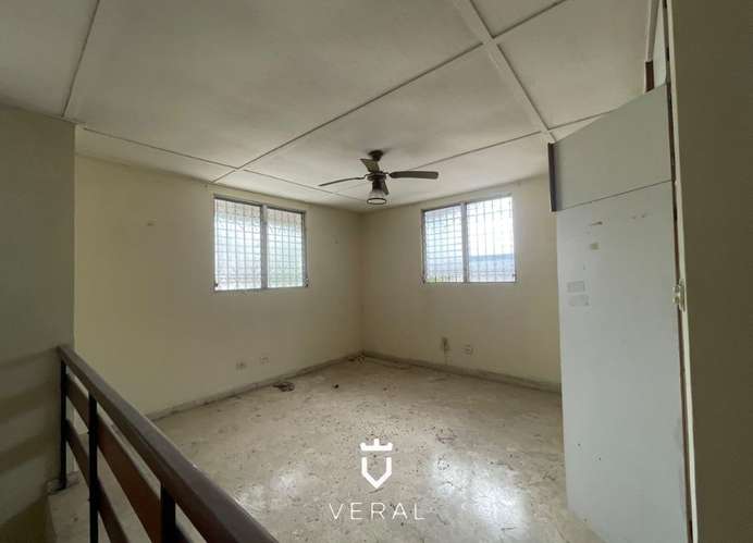 Venta de casa para remodelar en La Loma - Pueblo Nuevo, Hato Pintado (MFV) - Imagen 7