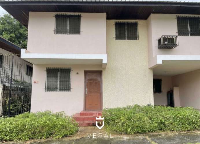 Venta de casa para remodelar en La Loma - Pueblo Nuevo, Hato Pintado (MFV) - Imagen 2