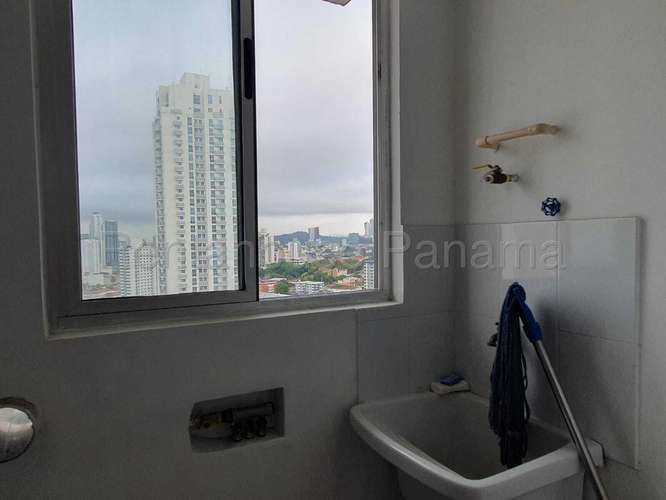 Vendo Apartamento en Pueblo Nuevo LC27-2772