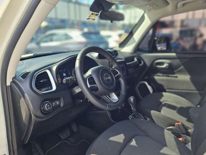 Jeep Renegade Sport 2022 - Imagen 11