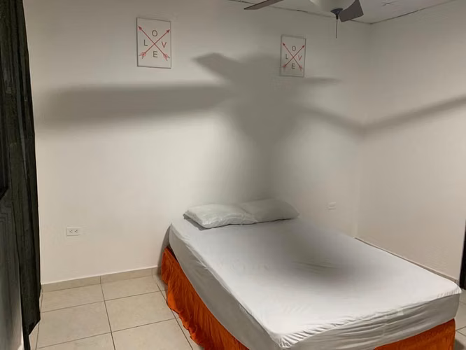 Alquilo apartamento amueblado en Villa Lucre servicios incluidos  - Imagen 3