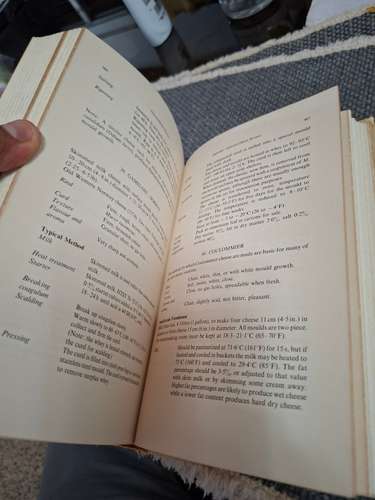 CHEESEMAKING PRACTICE – R. SCOTT | Libro técnico de elaboración de quesos | Tapa dura - Imagen 5