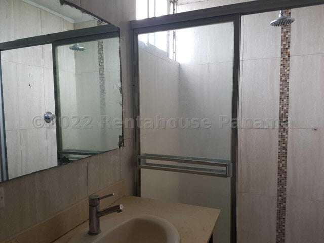 J2798GRR Venta de Apartamento en Hato Pintado 