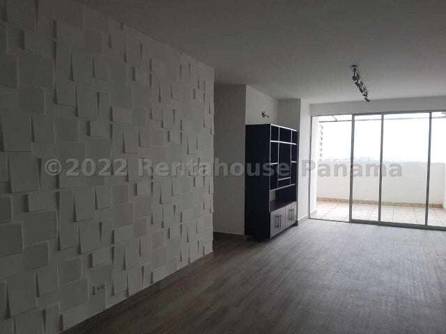 J2798GRR Venta de Apartamento en Hato Pintado 
