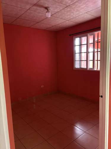 Alquilo casa Bda. La Pradera 1era Etapa La Chorrera por solo $270.00 mensual - Imagen 7