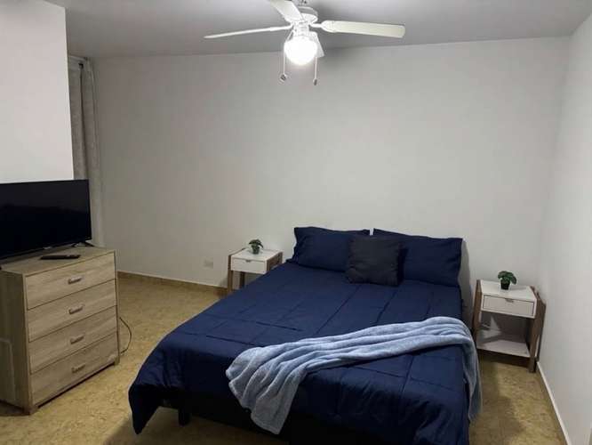 Alquilo,Apartamento amueblado de 2 dormitorios en Ph.Cosmopolitan Tower, balcón,EL METRO