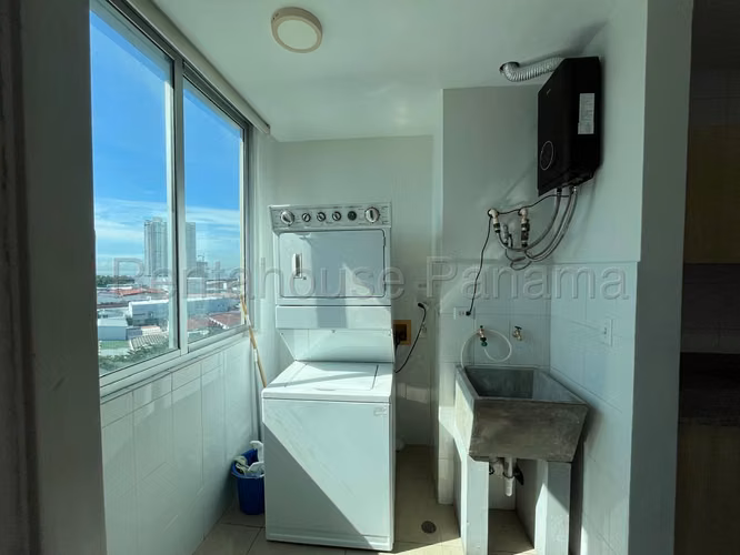 Apartamento en Alquiler en Chanis 27jack2246