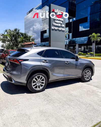 LEXUS NX300h 2018 - Imagen 5