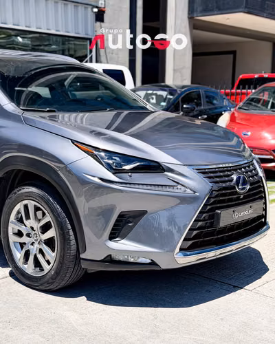 LEXUS NX300h 2018 - Imagen 2