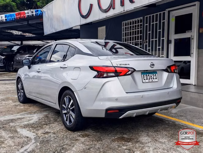 Nissan Versa  2023 Automática ED1621 - Imagen 6