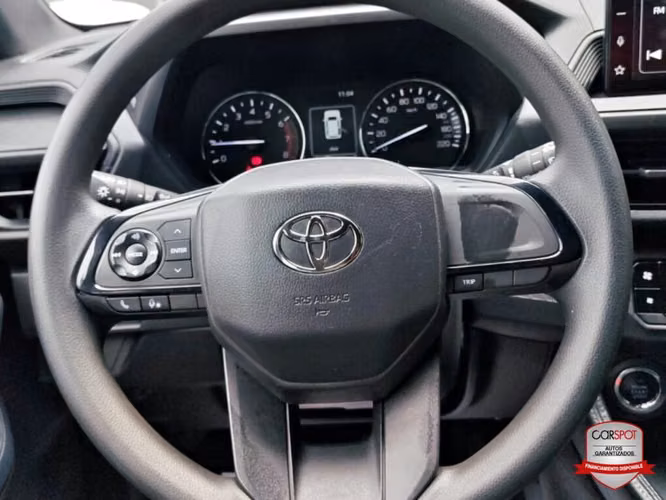 Toyota Yaris Cross 2024 Automática EJ4547 - Imagen 9
