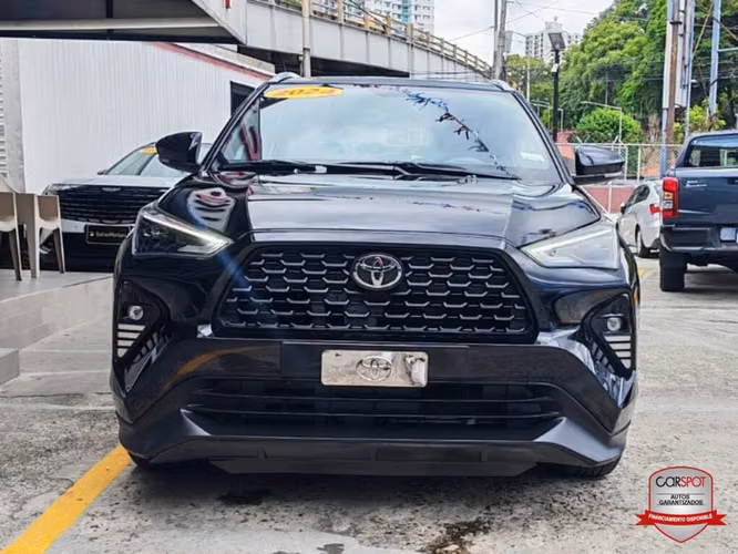 Toyota Yaris Cross 2024 Automática EJ4547 - Imagen 2