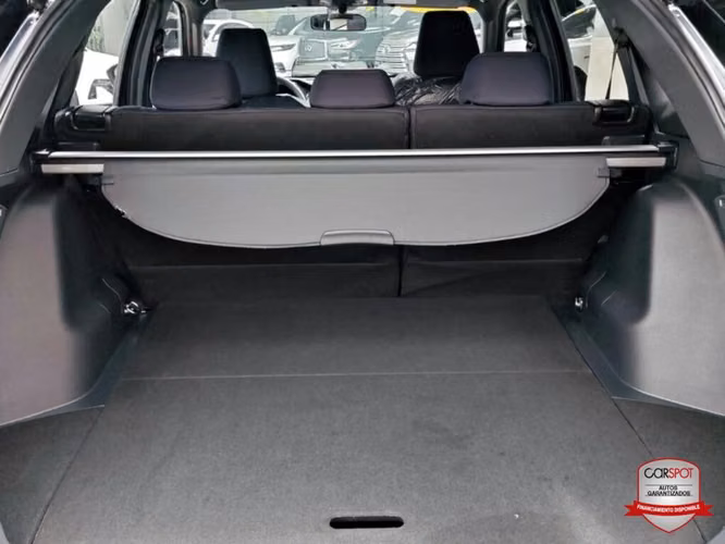 Toyota Yaris Cross 2024 Automática EJ4547 - Imagen 7