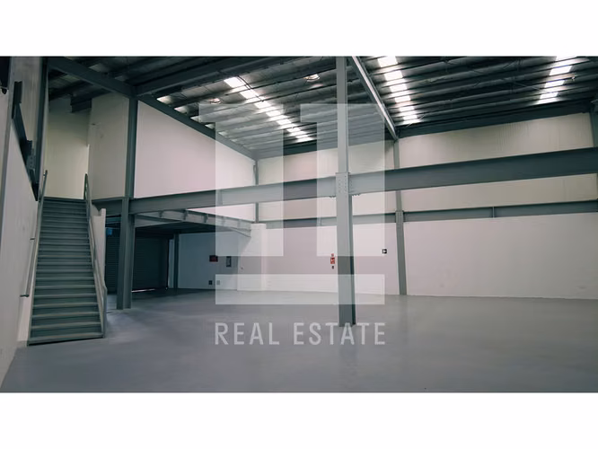 Se Alquila Ofibodega de 335 m2 en Panama Viejo Business Center - Imagen 9
