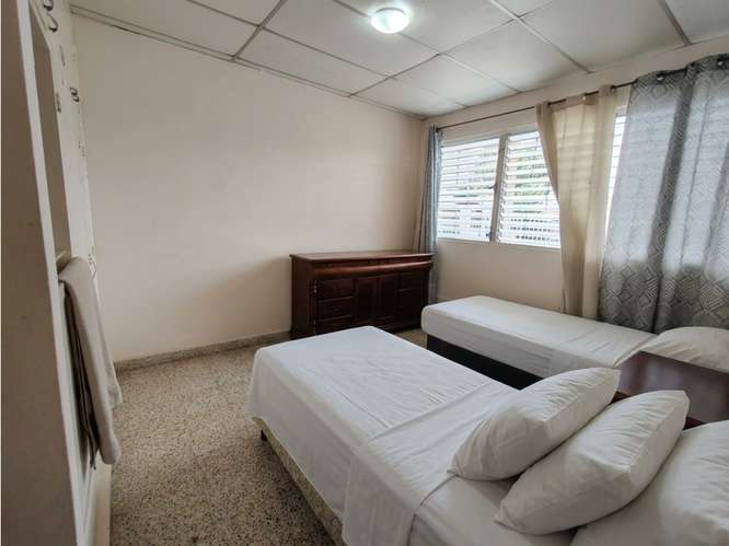Vendo Casa Unifamiliar en Altos del Chase, Betania (AB) - Imagen 11