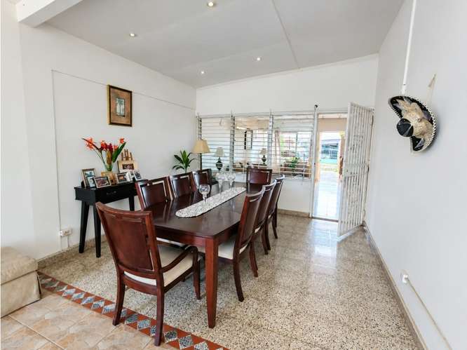 Vendo Casa Unifamiliar en Altos del Chase, Betania (AB) - Imagen 7