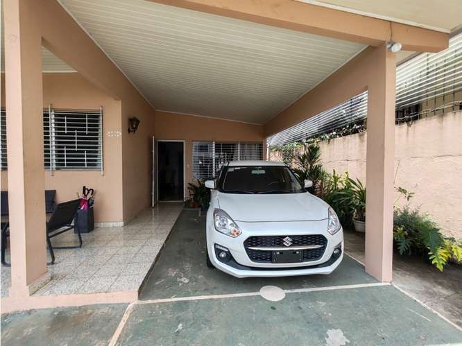 Vendo Casa Unifamiliar en Altos del Chase, Betania (AB) - Imagen 2