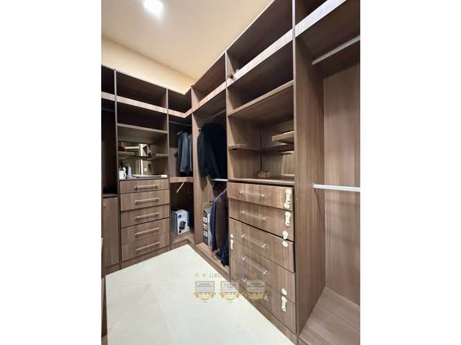 VENTA DE CASA EN BRISAS DEL GOLF REMODELADA