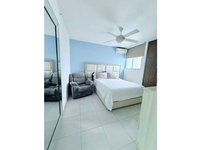 Venta de Apartamento Amoblado en Ph Trinity Tower - Imagen 6