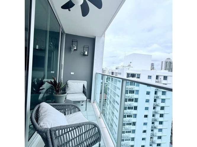 Venta de Apartamento Amoblado en Ph Trinity Tower - Imagen 8