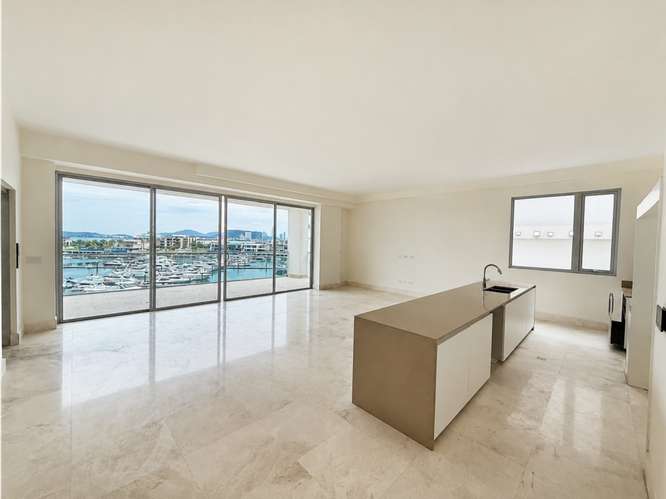 Alquiler de Apartamento Línea Blanca en Ocean Reef Islands - Imagen 3