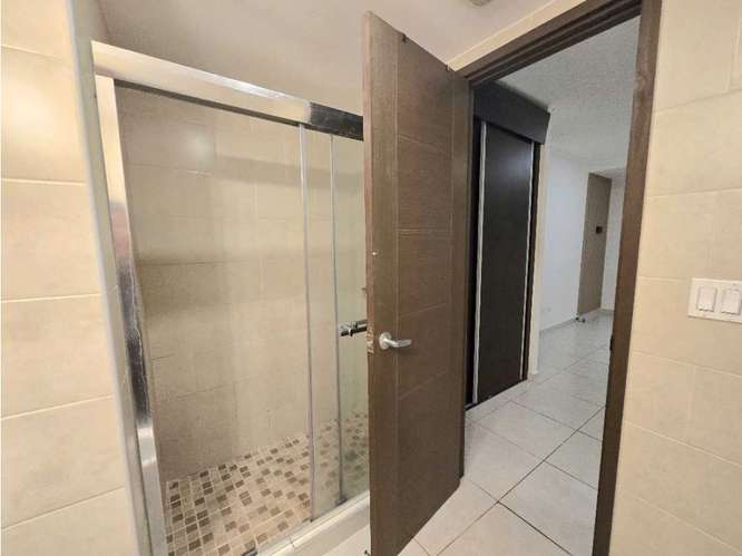 ALQUILER DE APARTAMENTO EN AVENIDA BALBLA - Imagen 2
