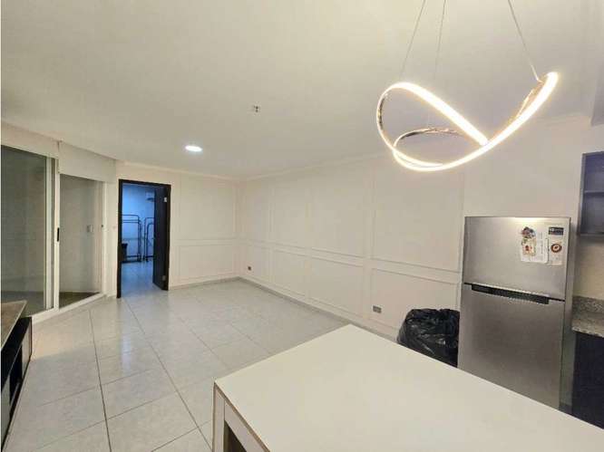 ALQUILER DE APARTAMENTO EN AVENIDA BALBLA