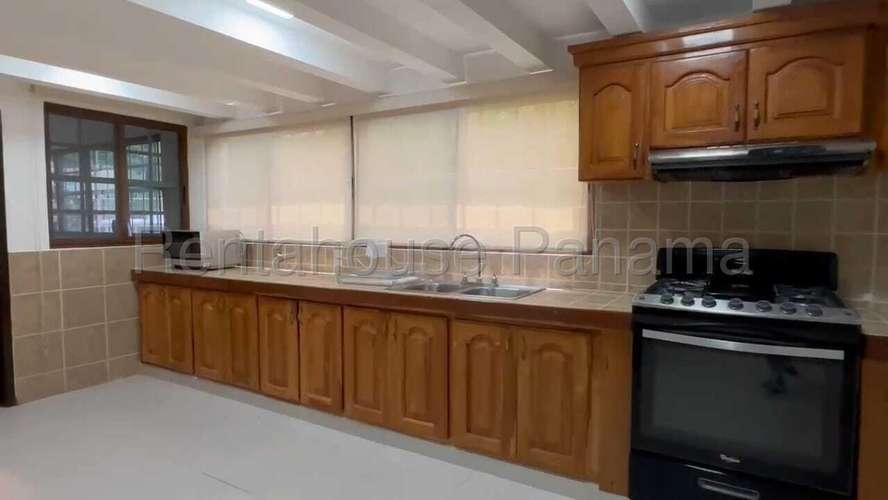 Alquiler de Casa en Clayton AP2