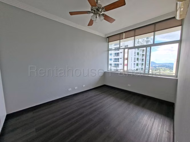 Alquiler de Apartamento en Edison Park - Imagen 7