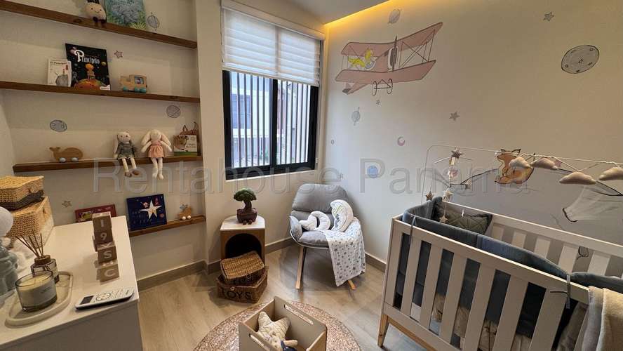 Venta de Casa en Panama Norte Aura EC