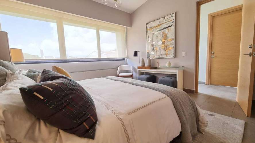 Venta de Casa en Altos de Panama Barrio Alto KF