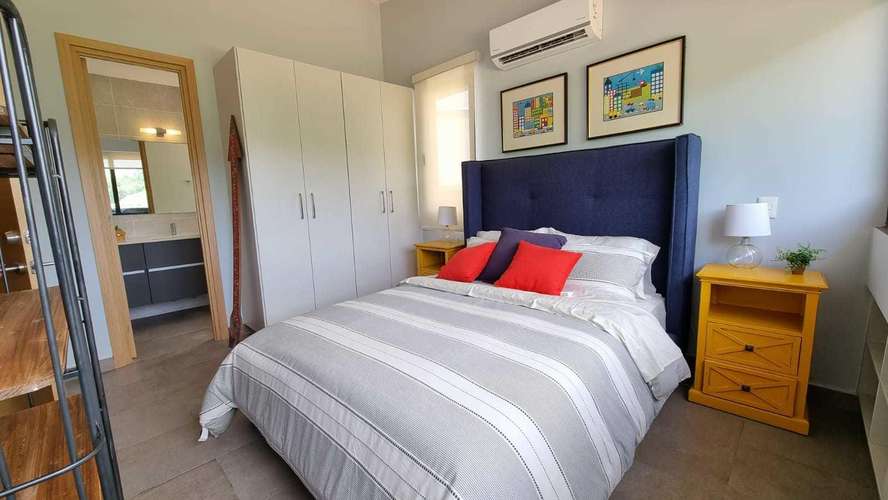 Venta de Casa en Altos de Panama Barrio Alto KF