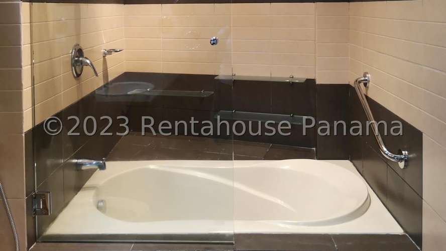 RR VENTA DE APARTAMENTO EN OBARRIO PH GALERIA UNO