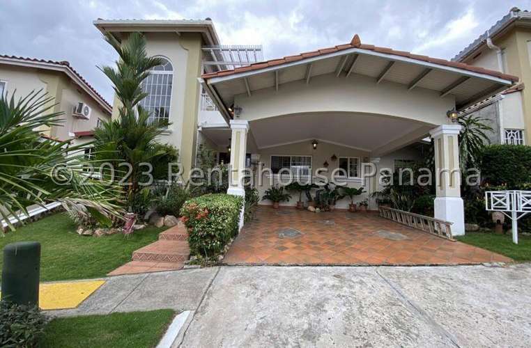 Vendo Casa de 348m2 en Brisas Del Golf Brisas del Pacifico 25-9517SRZ