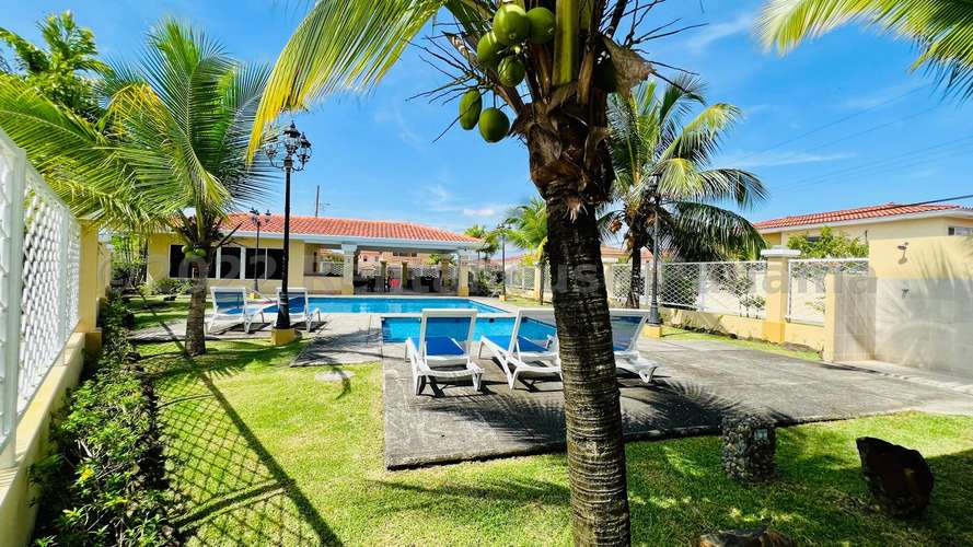 Vendo Casa de 400m2 en Brisas Del Golf Villa Alta 26-3120SRZ