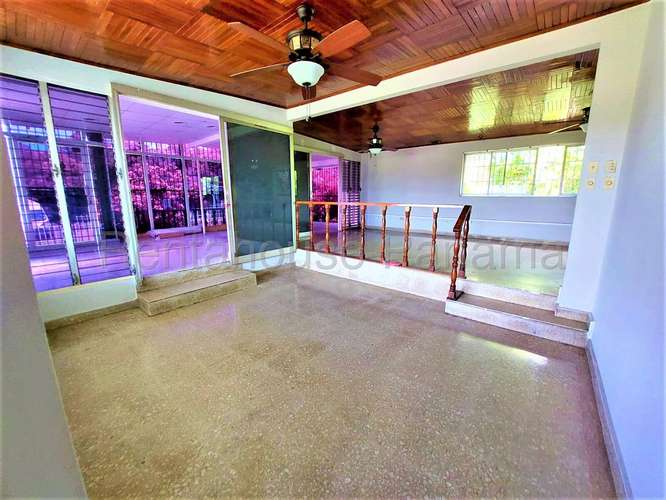 Vendo Casa de 400m2 en Betania 26-4681SRZ - Imagen 2