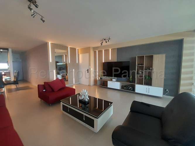 Apartamento en Alquiler en San Francisco Frente al Mar 152 m² LR - Imagen 2