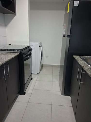 Se Alquila Apartamento con Línea Blanca a Estrenar en PH Premium – Carrasquilla - Imagen 4