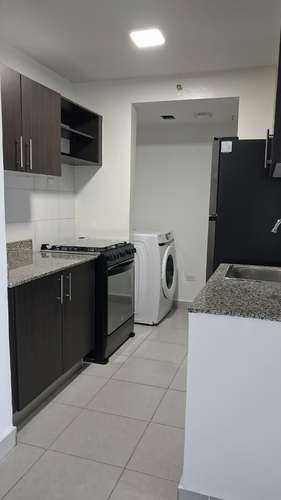 Se Alquila Apartamento con Línea Blanca a Estrenar en PH Premium – Carrasquilla - Imagen 5