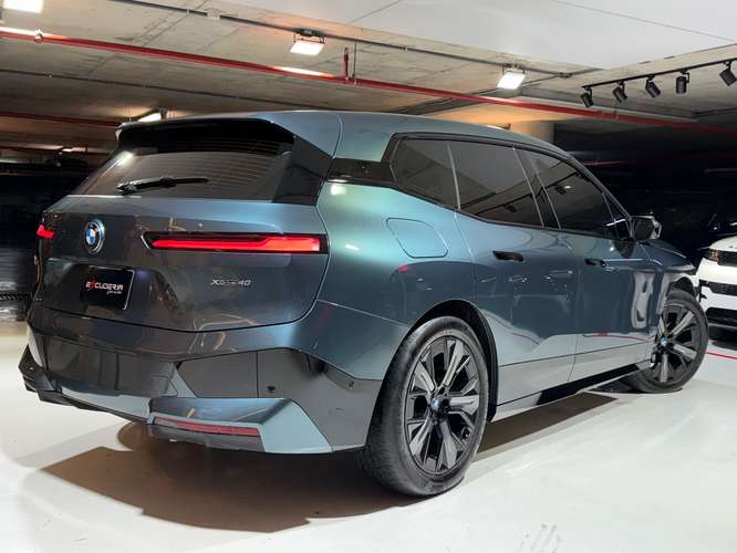 BMW iX xDrive40 2023 - Imagen 9