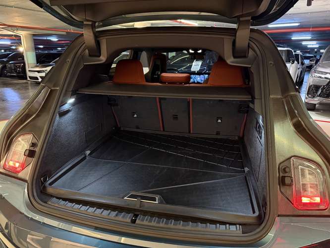 BMW iX xDrive40 2023 - Imagen 18