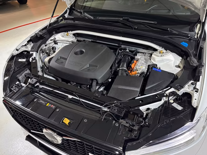 VOLVO XC60 T8 POLESTAR ENGINEERED EXTENDED RANGE 2022 - Imagen 18