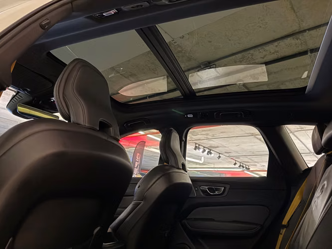 VOLVO XC60 T8 POLESTAR ENGINEERED EXTENDED RANGE 2022 - Imagen 15