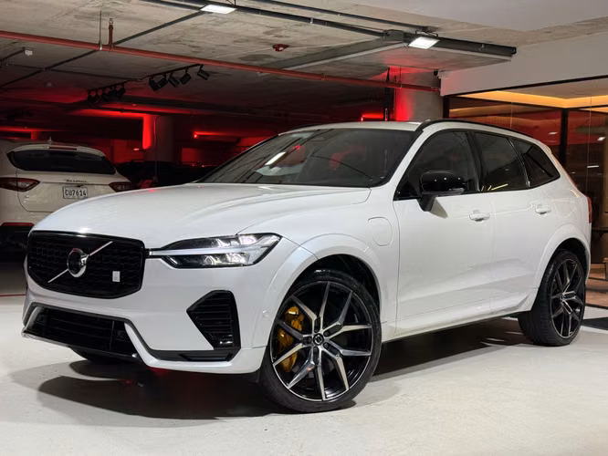 VOLVO XC60 T8 POLESTAR ENGINEERED EXTENDED RANGE 2022 - Imagen 2