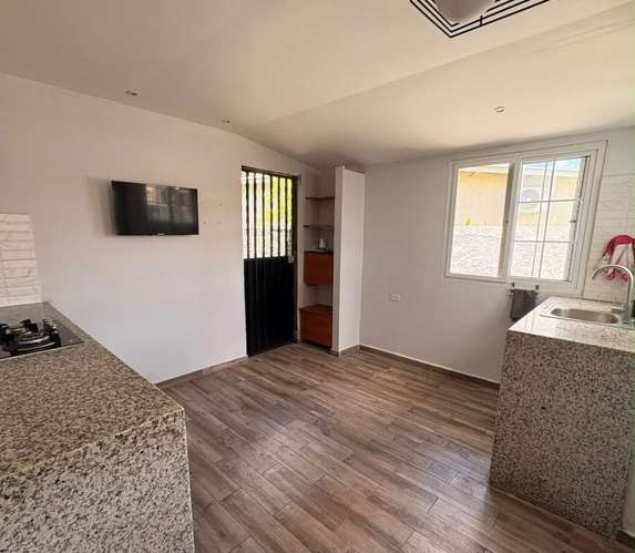 Casa en cerro viento muy céntrica  - Imagen 5