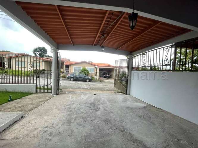 Casa en Venta en Brisas Del Golf 27AECC2802 - Imagen 2